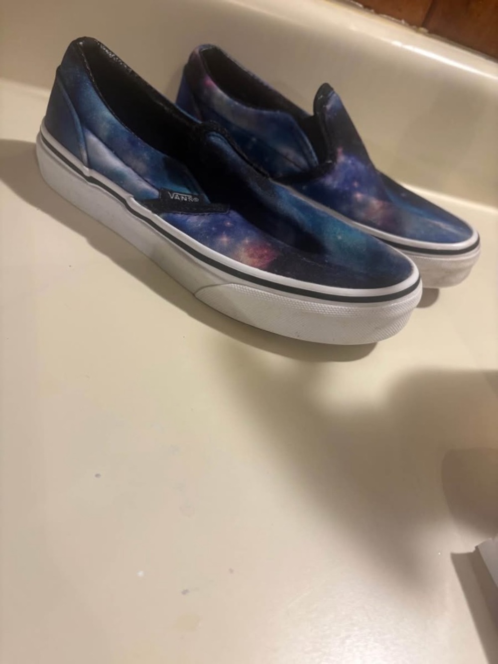 Kids size: 1 Vans Slip-On Galaxy Print Sneakers - Blue Purple Black